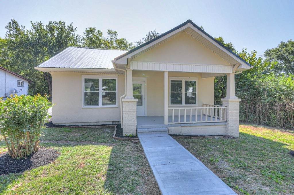 102 Germantown Road - Photo 1