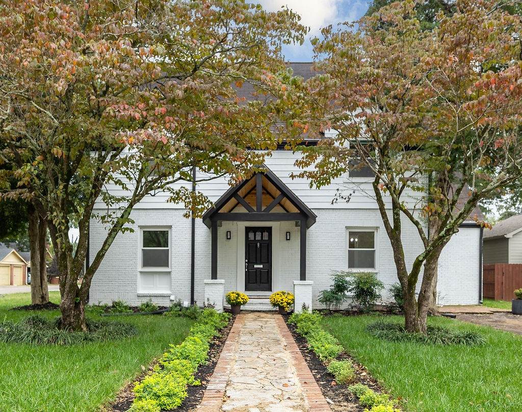 730 E Burton St - Photo 1