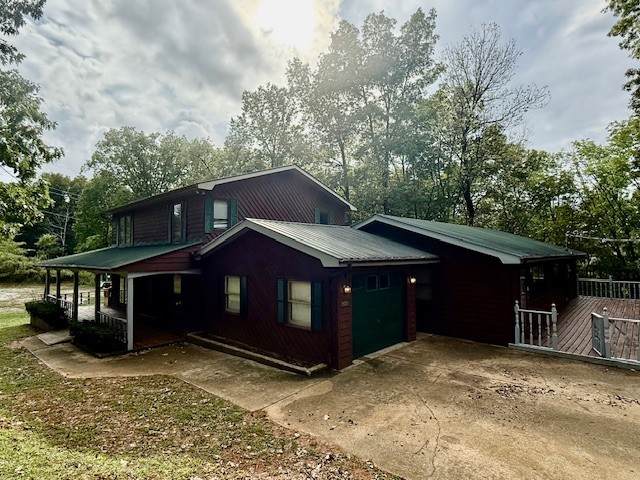 819 Greenfield Dr - Photo 1