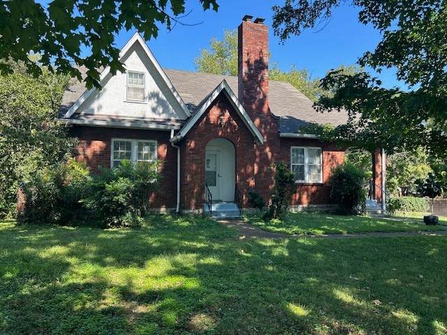 1012 Woodmont Blvd - Photo 1