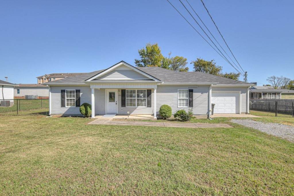 102 Saddlewood Dr - Photo 1