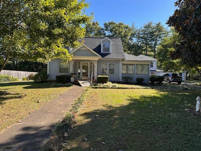 308 Lind St - Photo 1