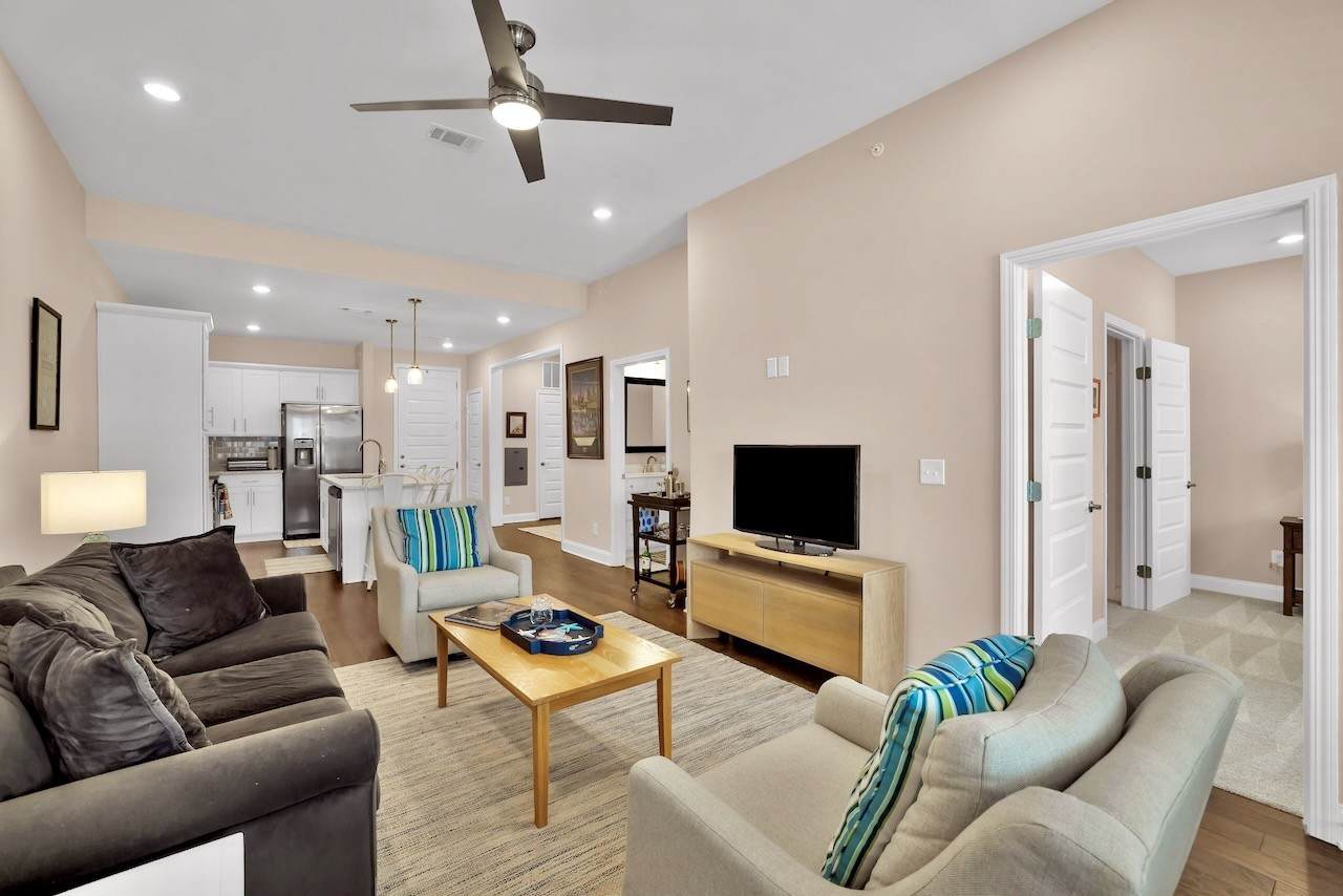 900 Vintage Green Ln - Photo 1