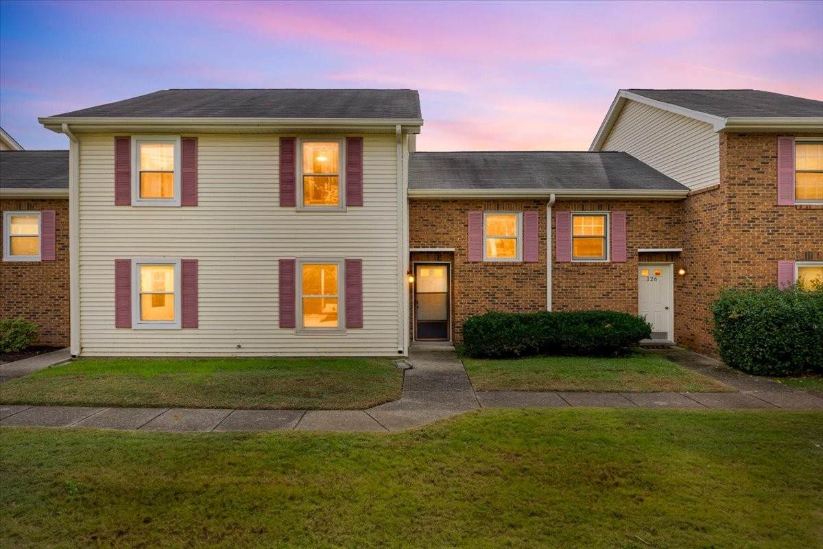 128 Lake Chateau Dr - Photo 1