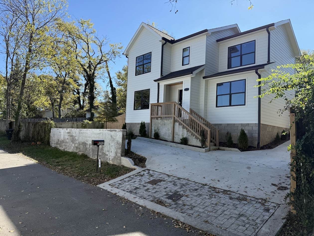 1212 Frankie Aly - Photo 1