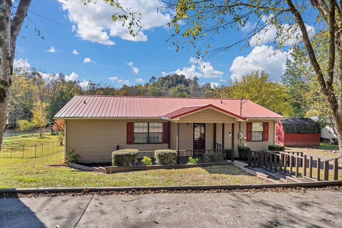 14 Lincoln Lake Rd - Photo 1