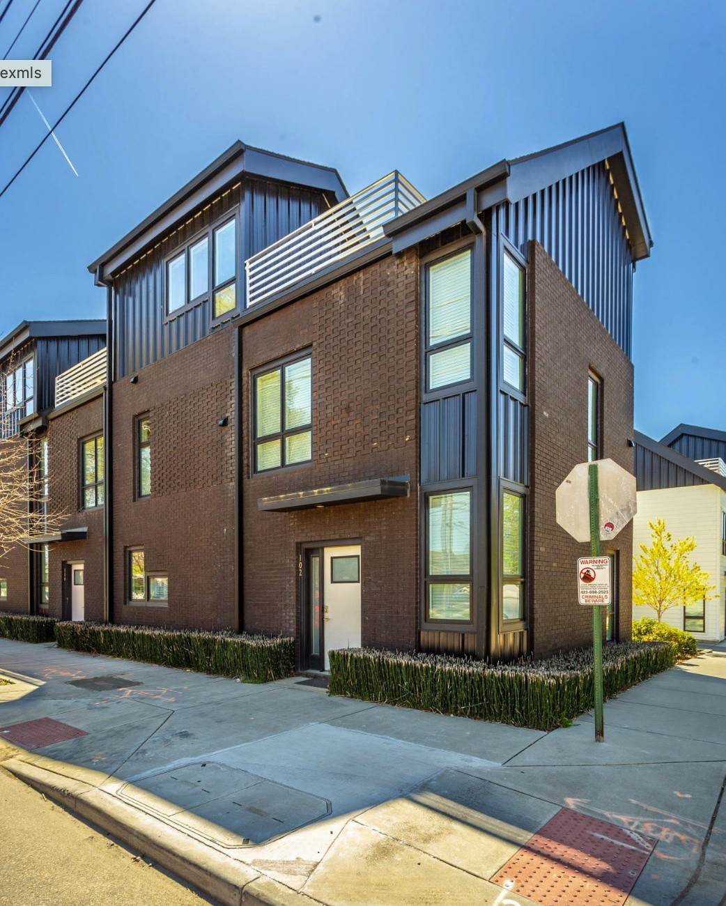 504 E Main St - Photo 1