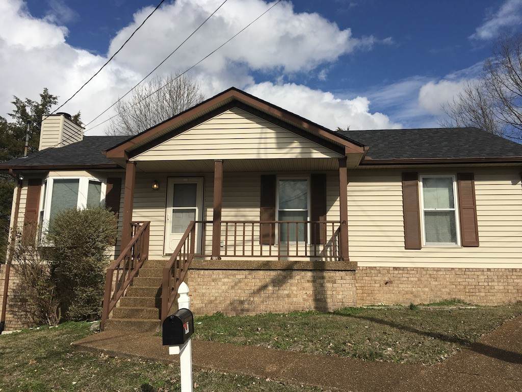 917 Tavistock Pl - Photo 1