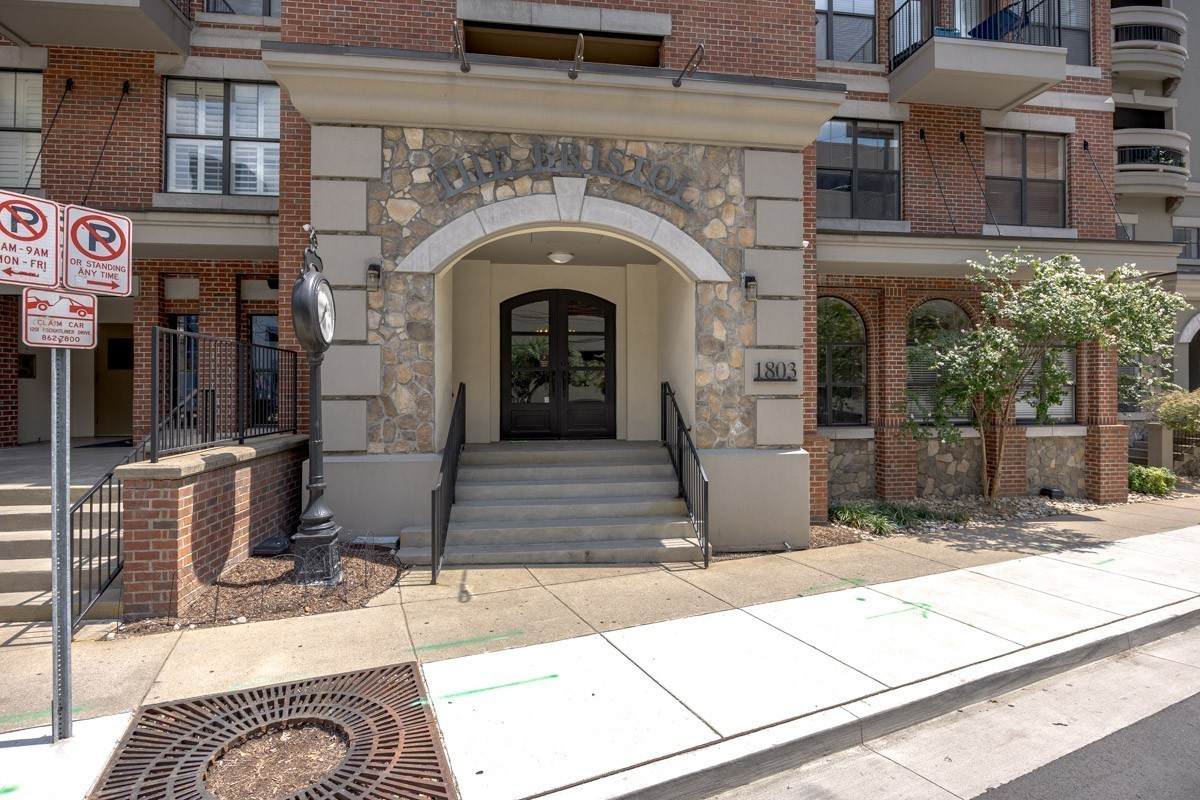 1803 Broadway - Photo 1