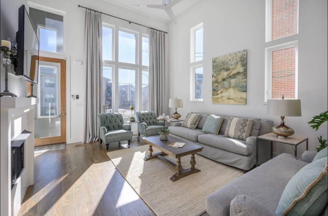 3118 Long Blvd - Photo 1