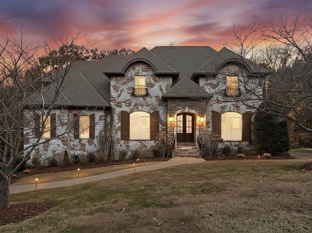 1235 Ben Hill Blvd - Photo 1