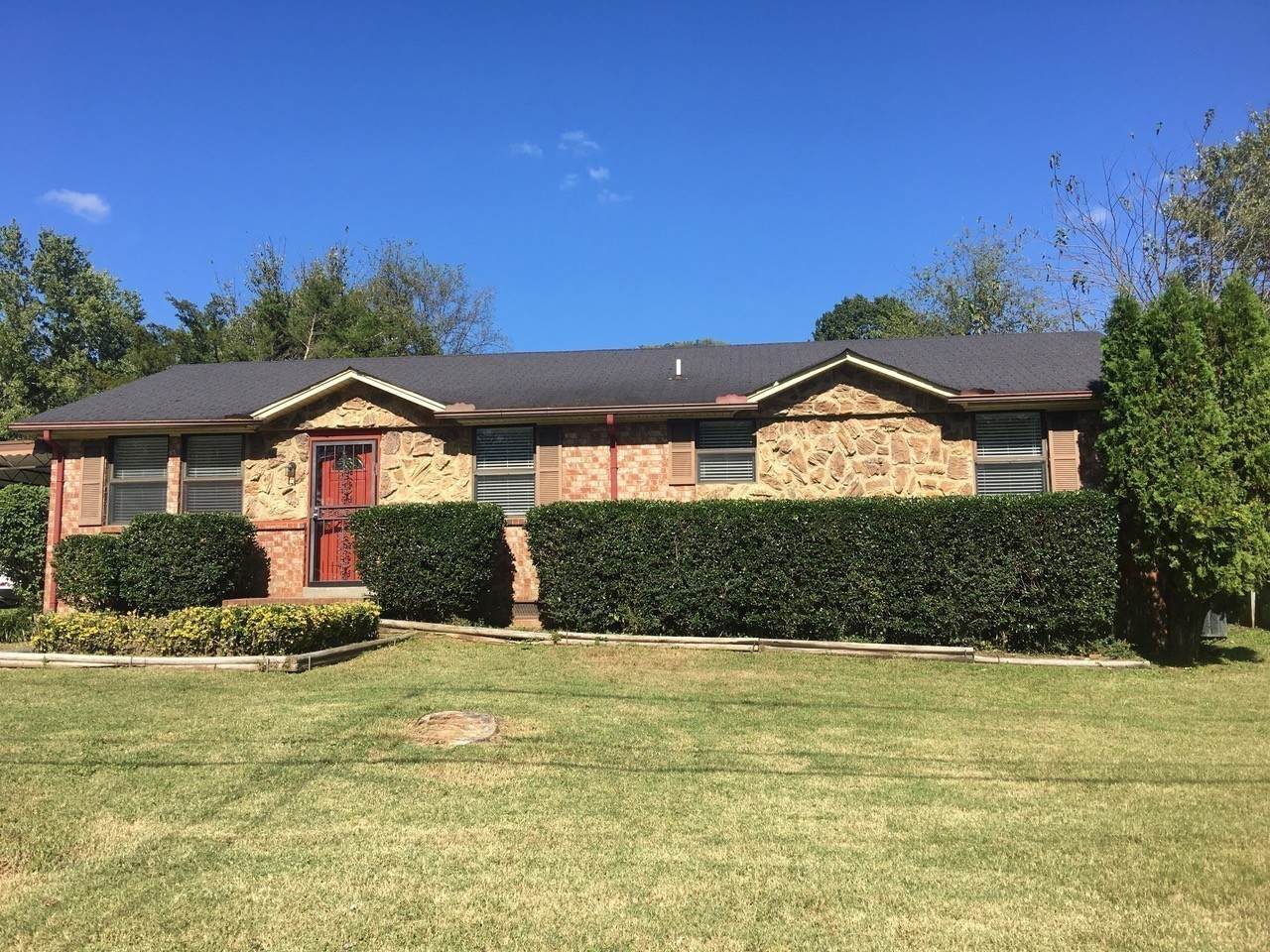 580 Judd Dr - Photo 1