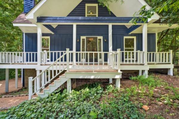 302 Jackie Dr - Photo 1