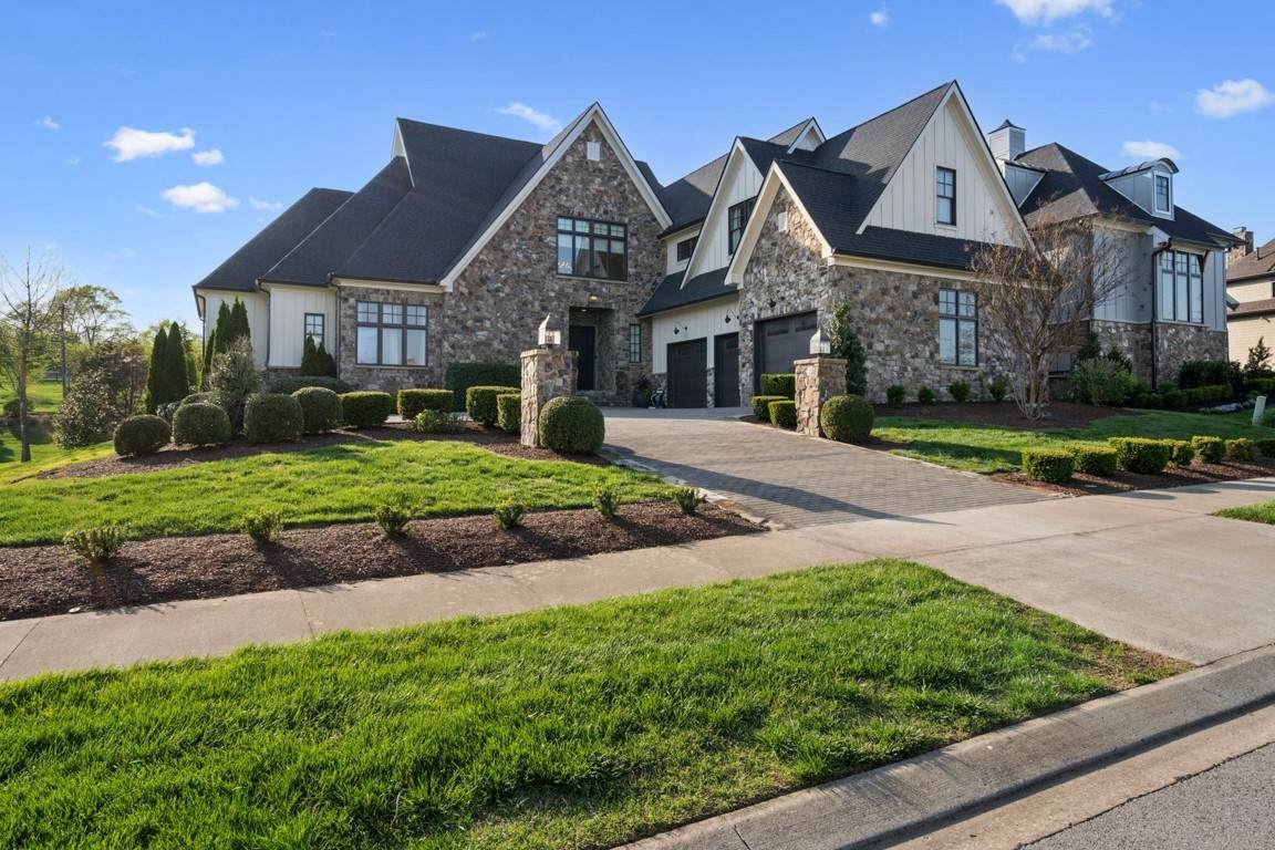 6066 Pelican Way - Photo 1