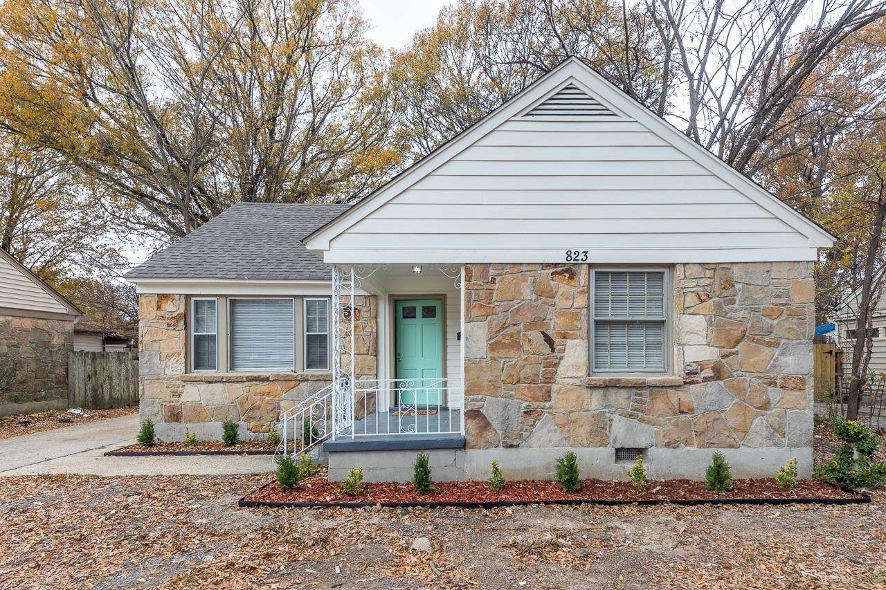 823 Novarase St - Photo 1