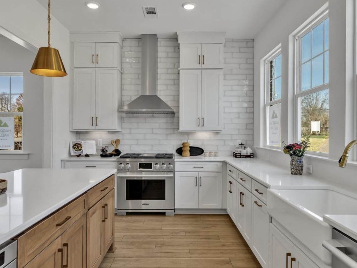 111 Honeywine St - Photo 1