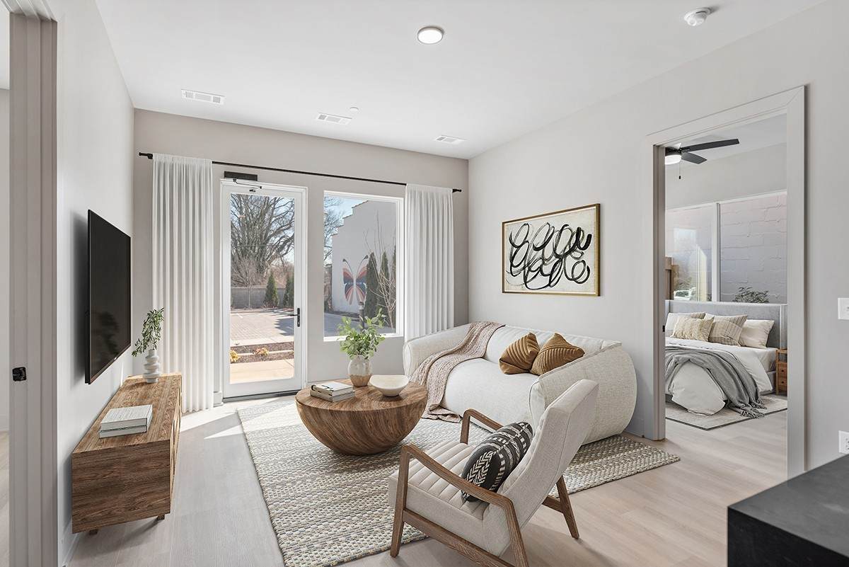 1090 Haysboro Ave - Photo 1