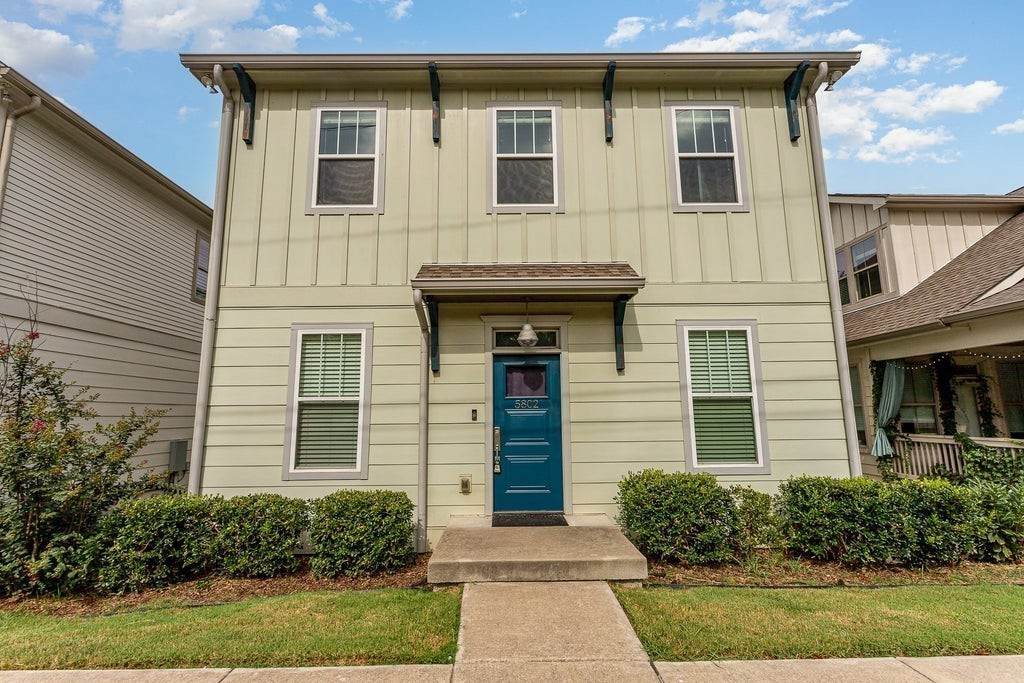 5802 Maxon Ave - Photo 1