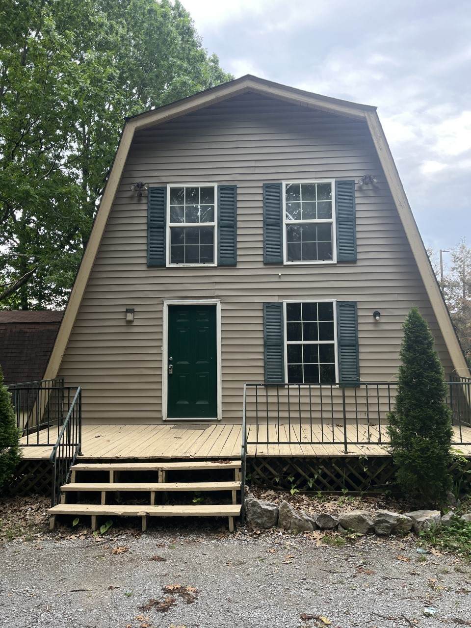 1706 Lascassas Pike - Photo 1