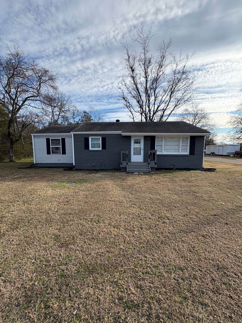 397 Franklin Rd - Photo 1