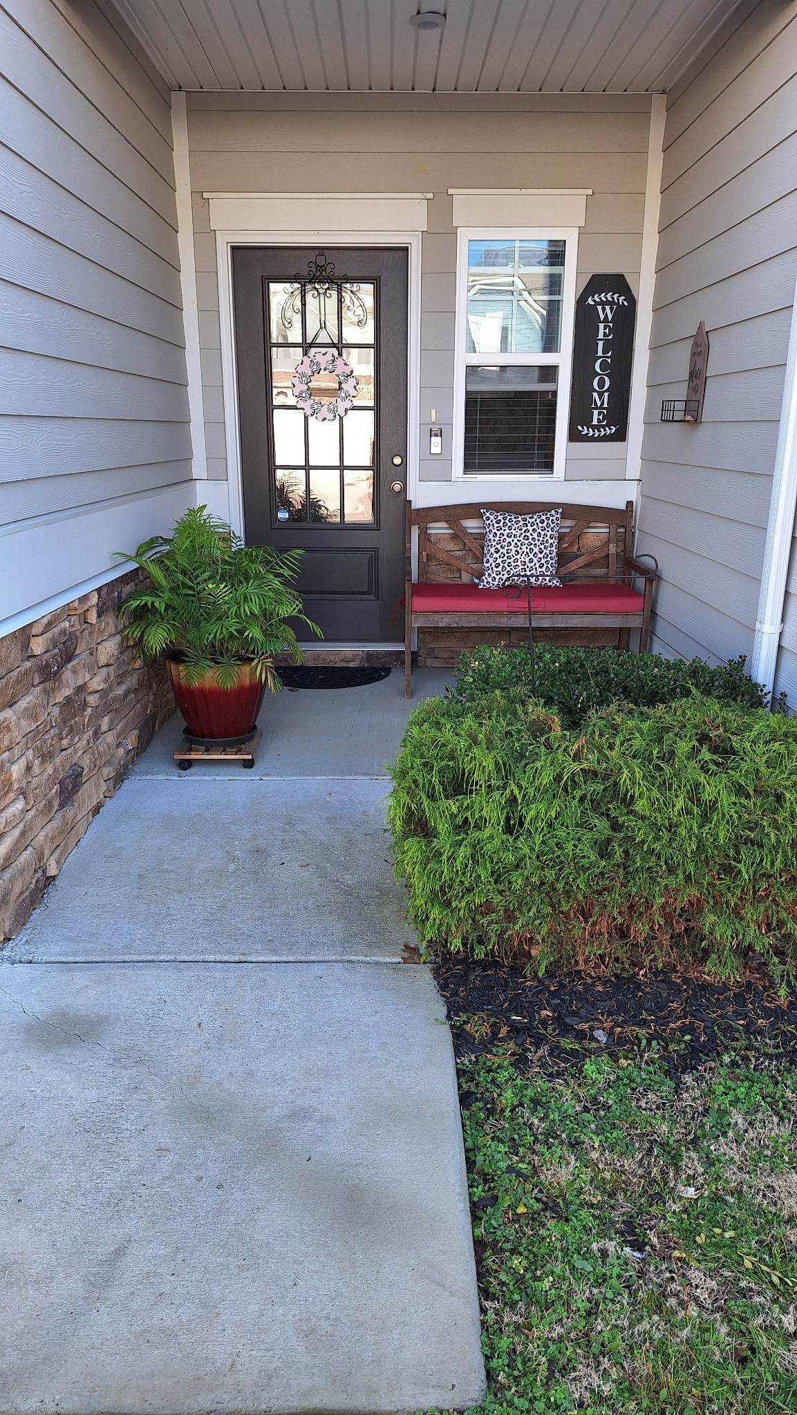 104 Townsend Ave - Photo 1