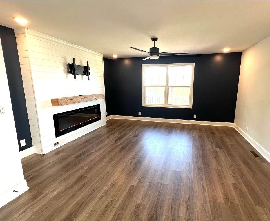 64 W High St - Photo 1