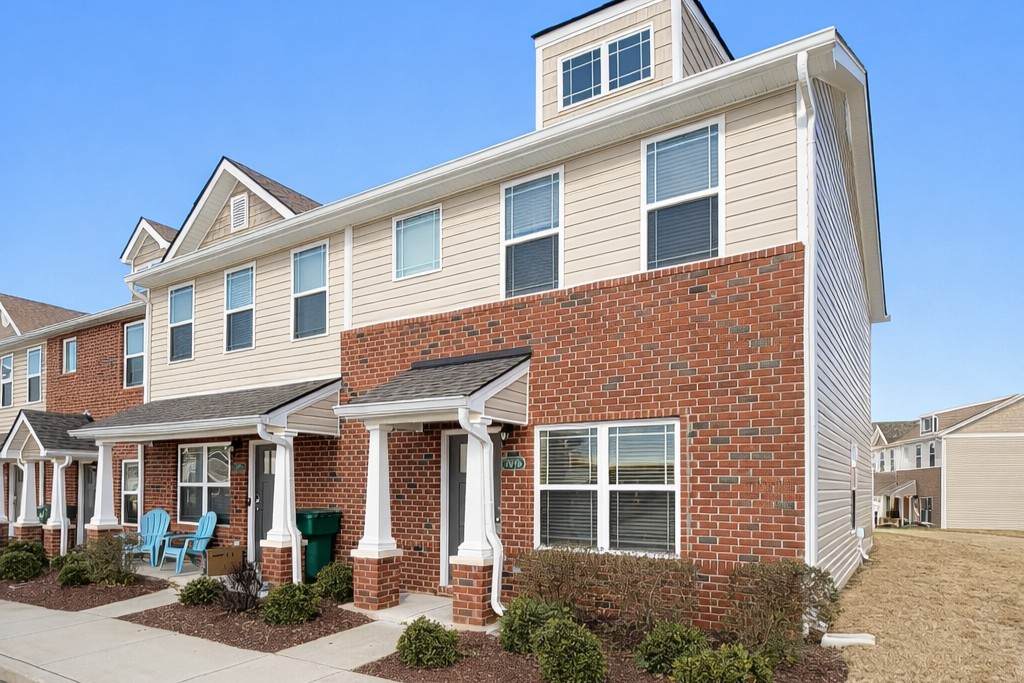 7026 Magnolia Crossings - Photo 1