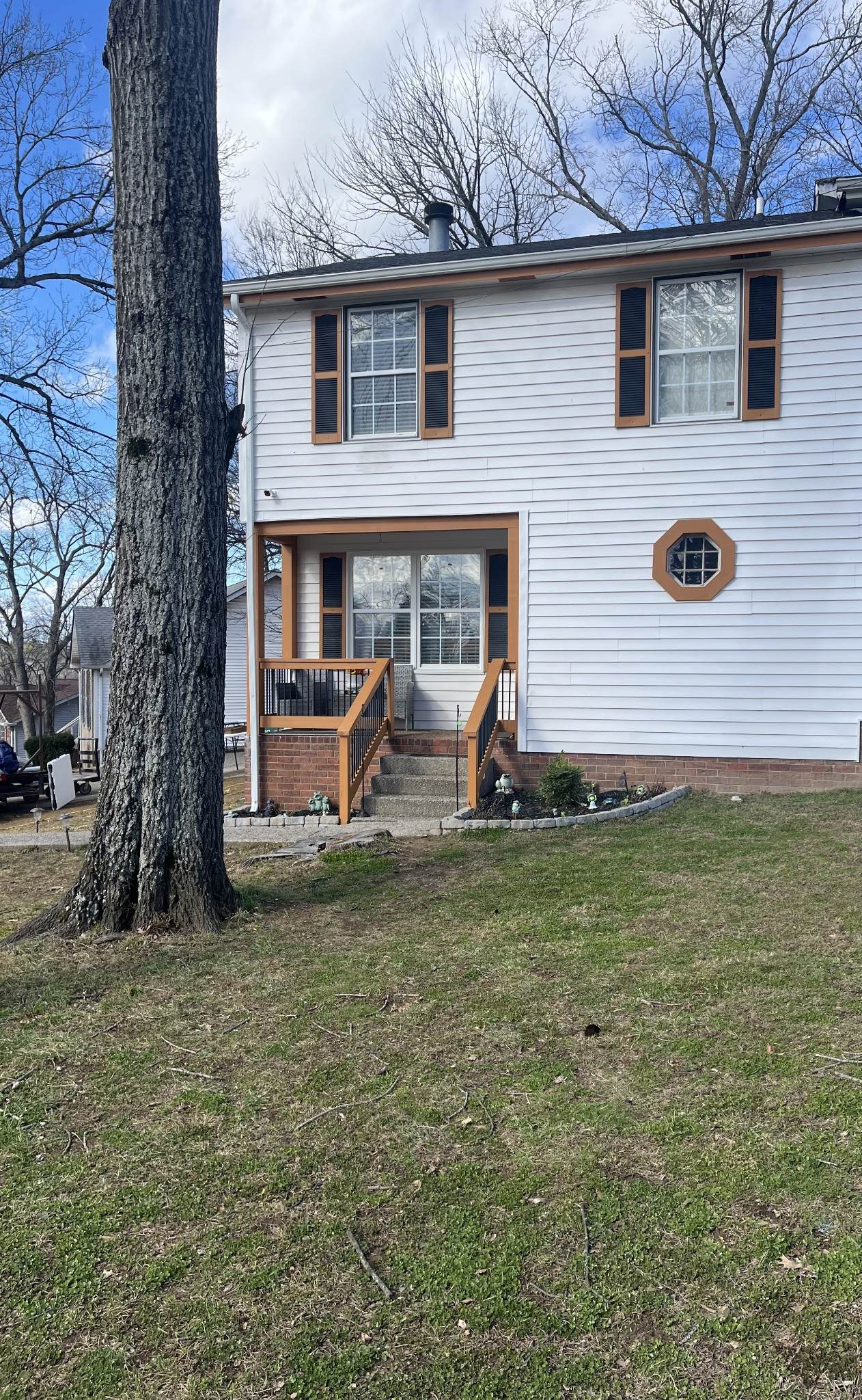 700 Luann Ct - Photo 1