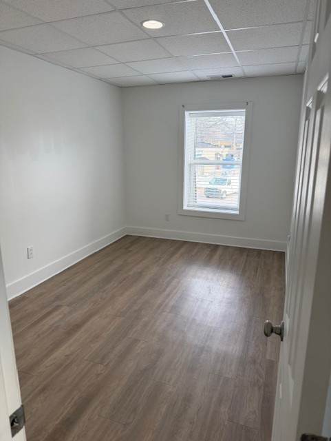 400 Gallatin Ave - Photo 1