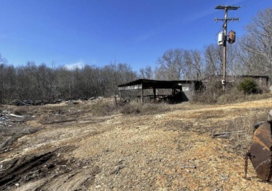 2725 Agnew Rd - Photo 1