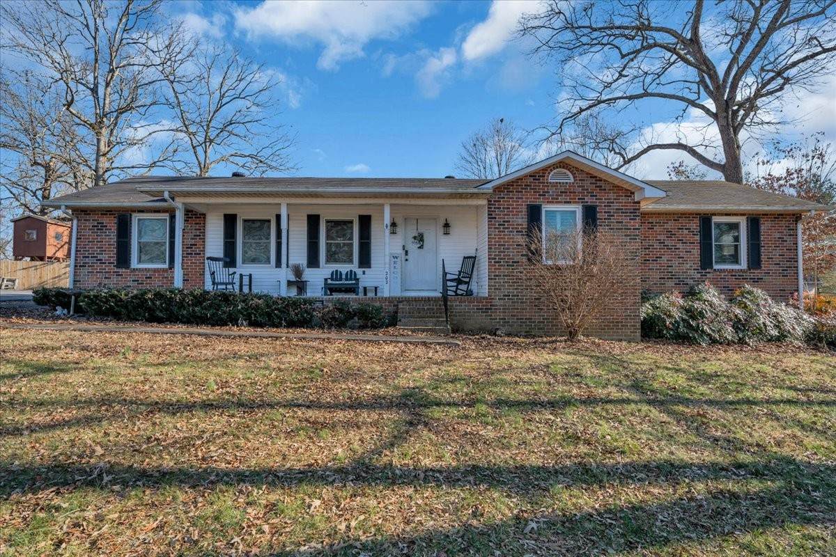 202 Mortons Lake Rd - Photo 1