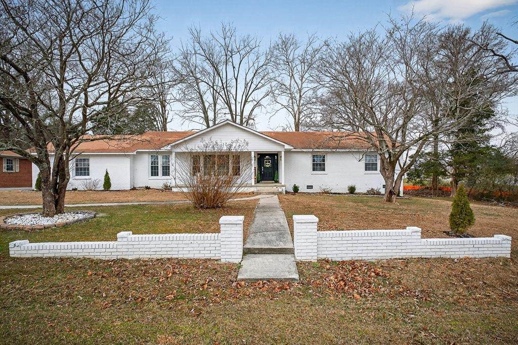 407 Whaley St - Photo 1