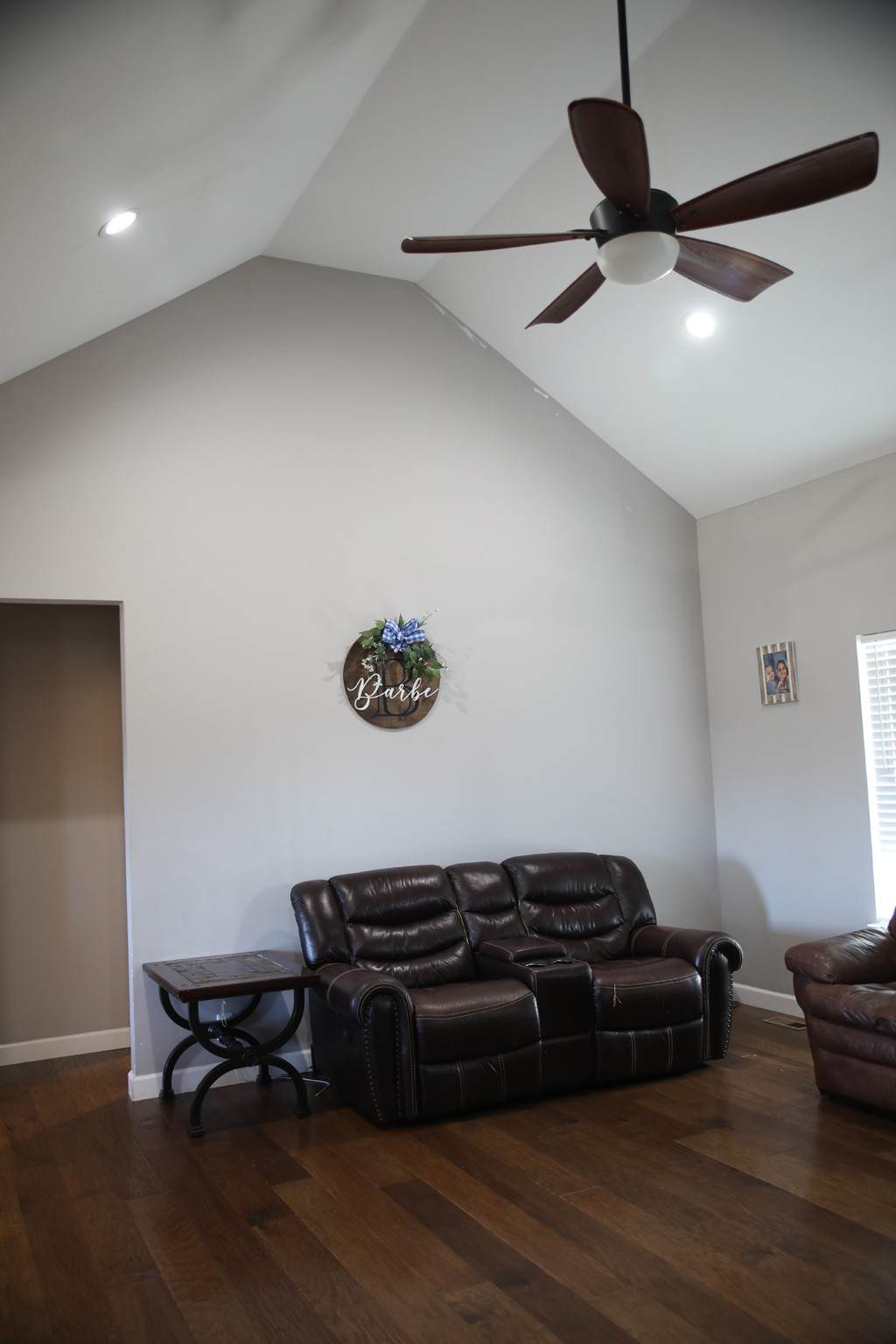 https://bt-photos.global.ssl.fastly.net/nashville/orig_boomver_1_RTC3123206-1.jpg