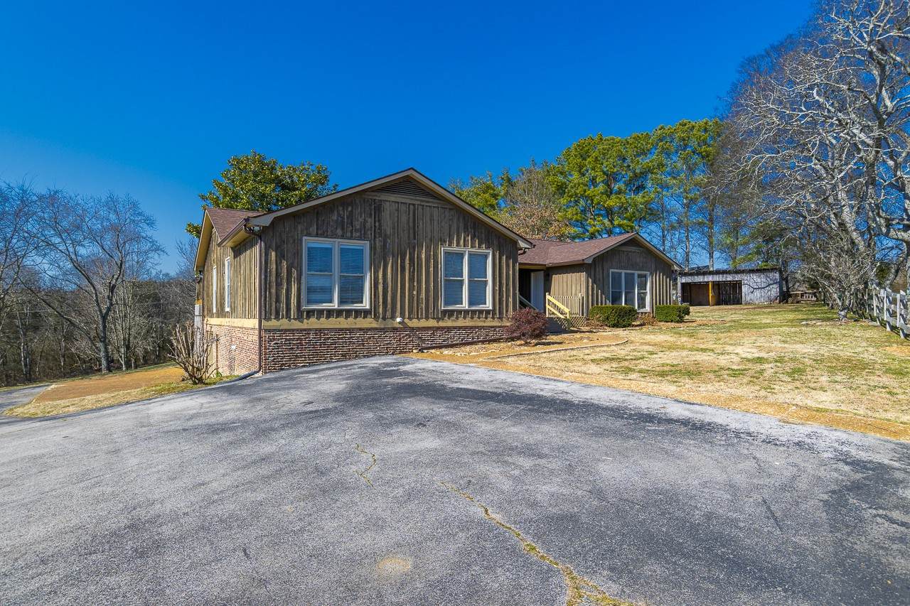 408 Mckibbon Ln - Photo 1