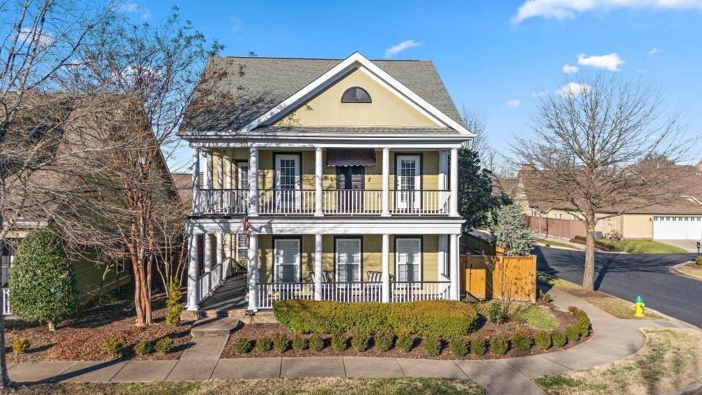 2976 Kingston Cir - Photo 1