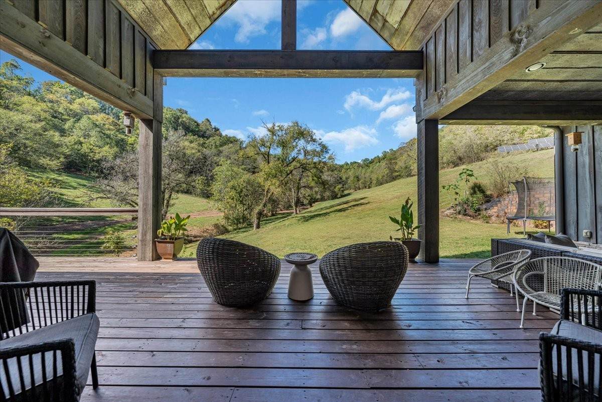 317 Little Creek Rd - Photo 1