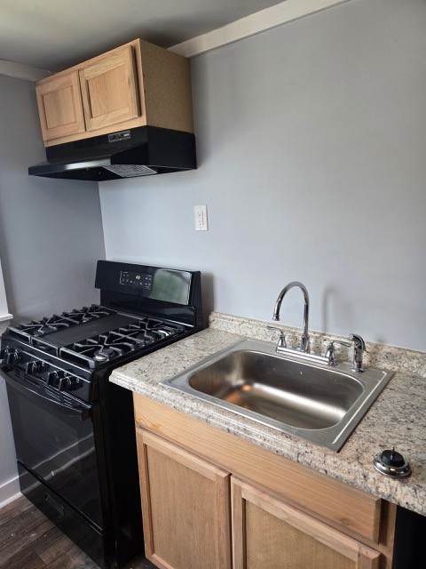701 Cumberland Dr - Photo 1