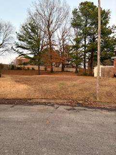 50 Pinehurst Cv - Photo 1