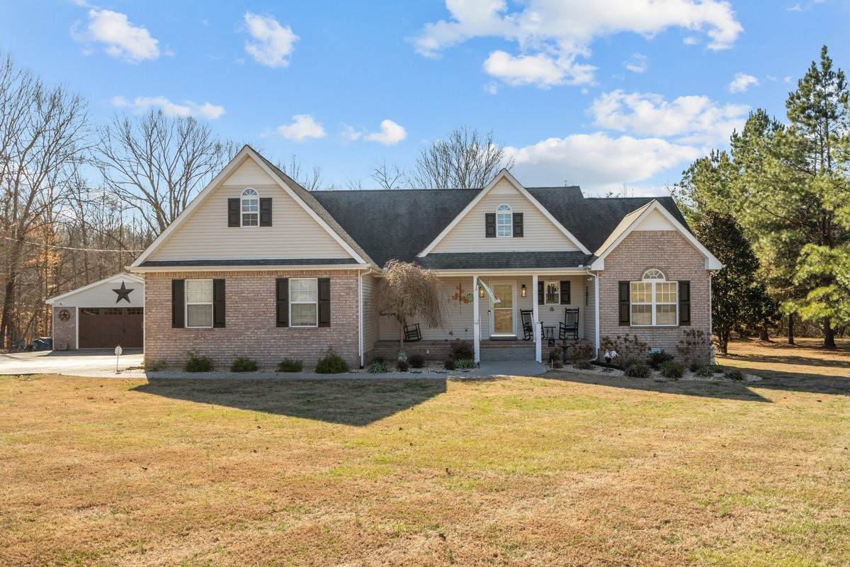 111 Contrary Rd - Photo 1