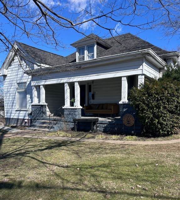 1112 Batts Blvd - Photo 1