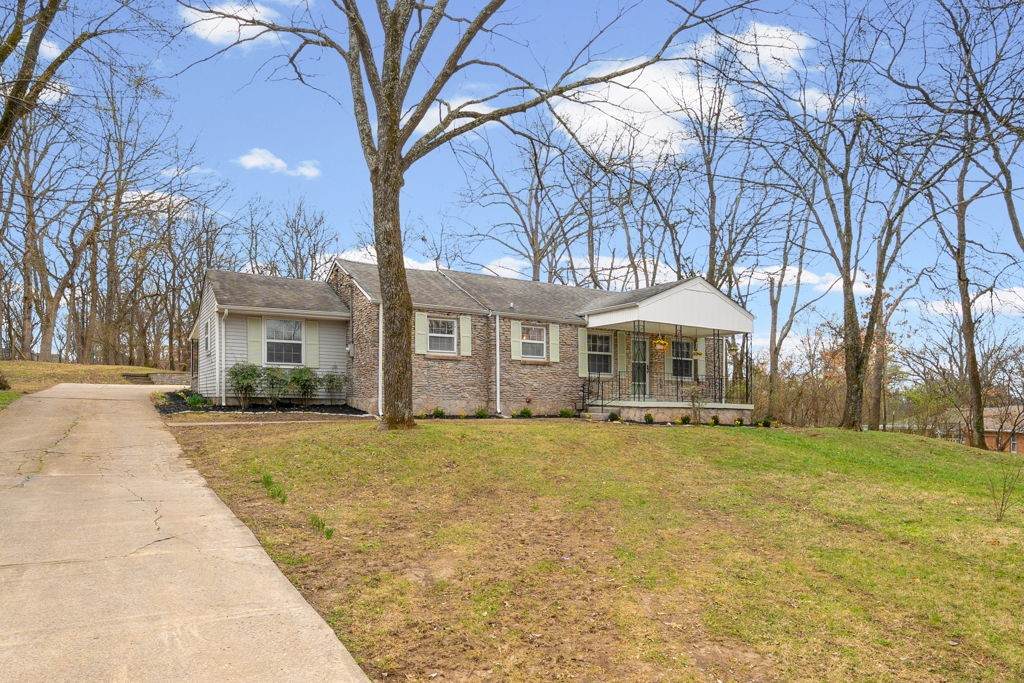 1225 Currey Rd - Photo 1