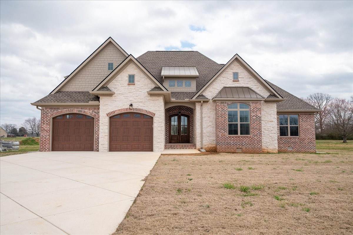 1238 Baylee Cir - Photo 1