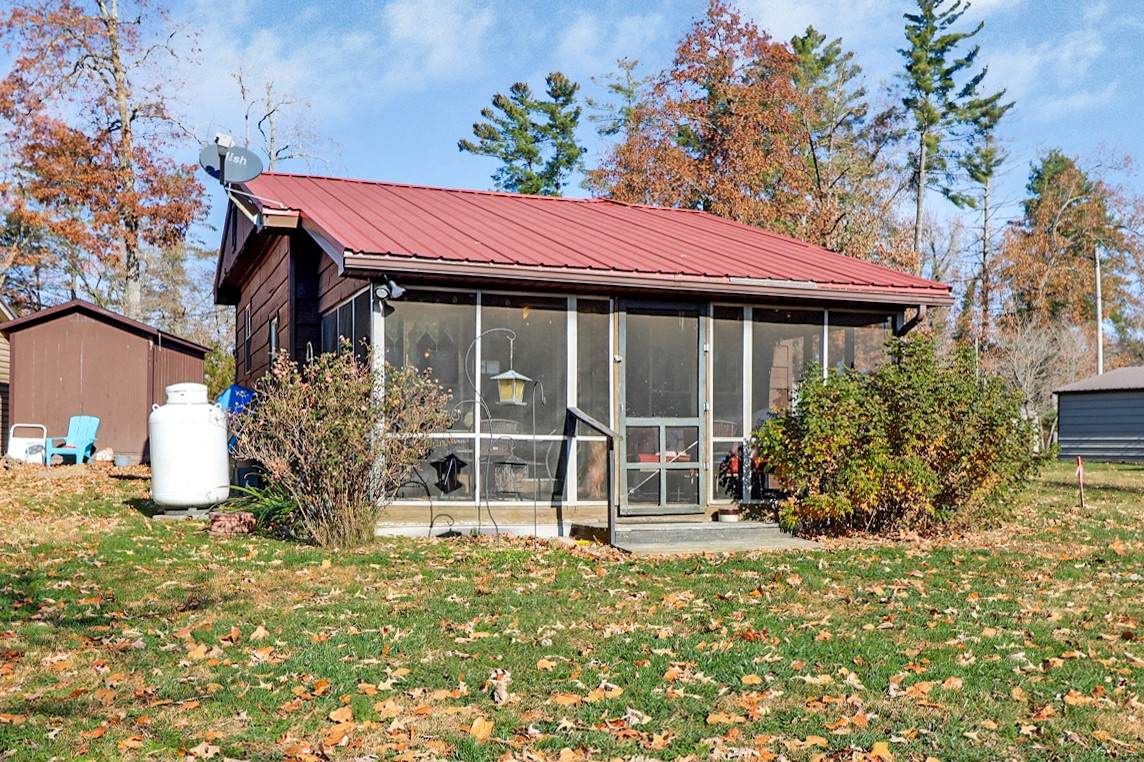 75 Linger Lake Ln - Photo 1