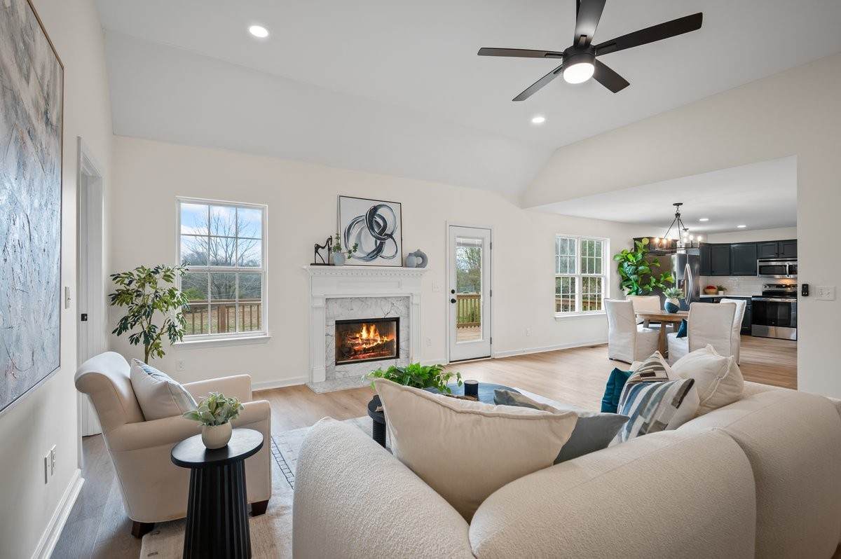 2304 Riverway Dr - Photo 1
