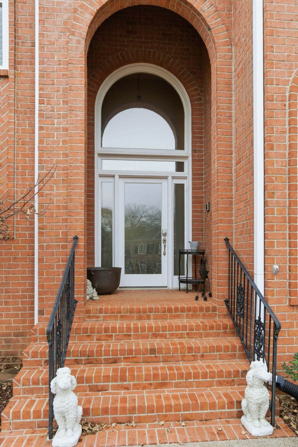 https://bt-photos.global.ssl.fastly.net/nashville/1280_boomver_2_RTC3147714-1.jpg