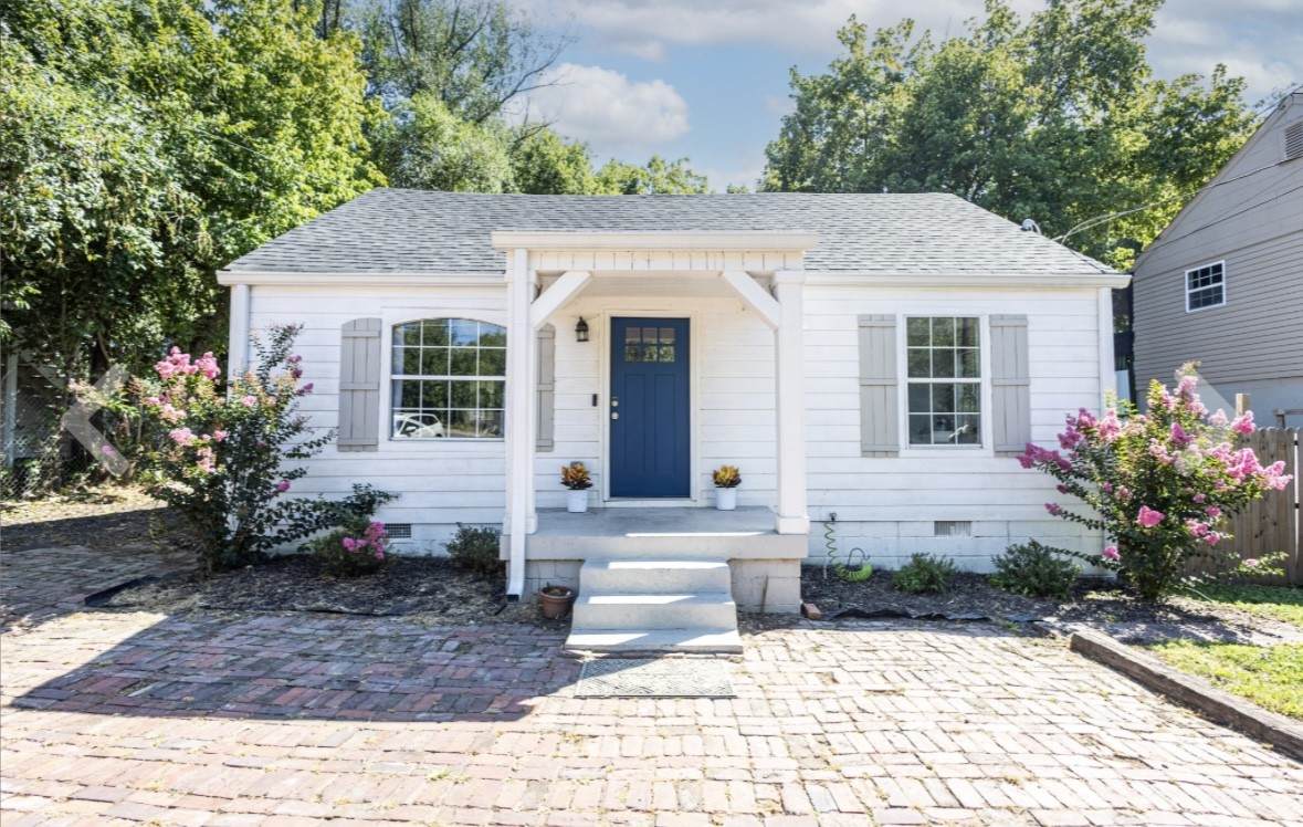 1053 Antioch Pike - Photo 1