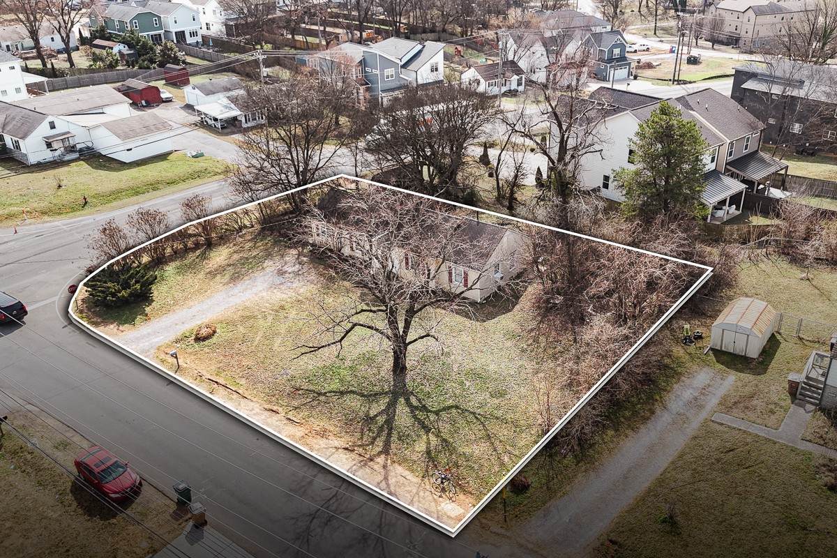 1911 Hutton Dr - Photo 1