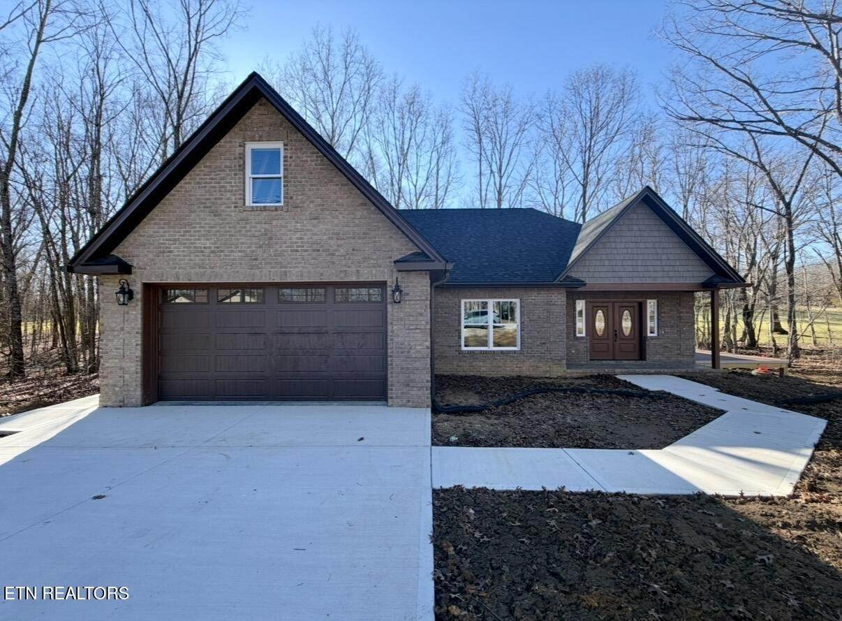 414 Beachwood Drive - Photo 1