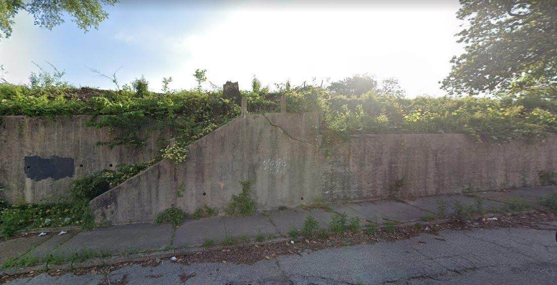 735 Mississippi Blvd - Photo 1