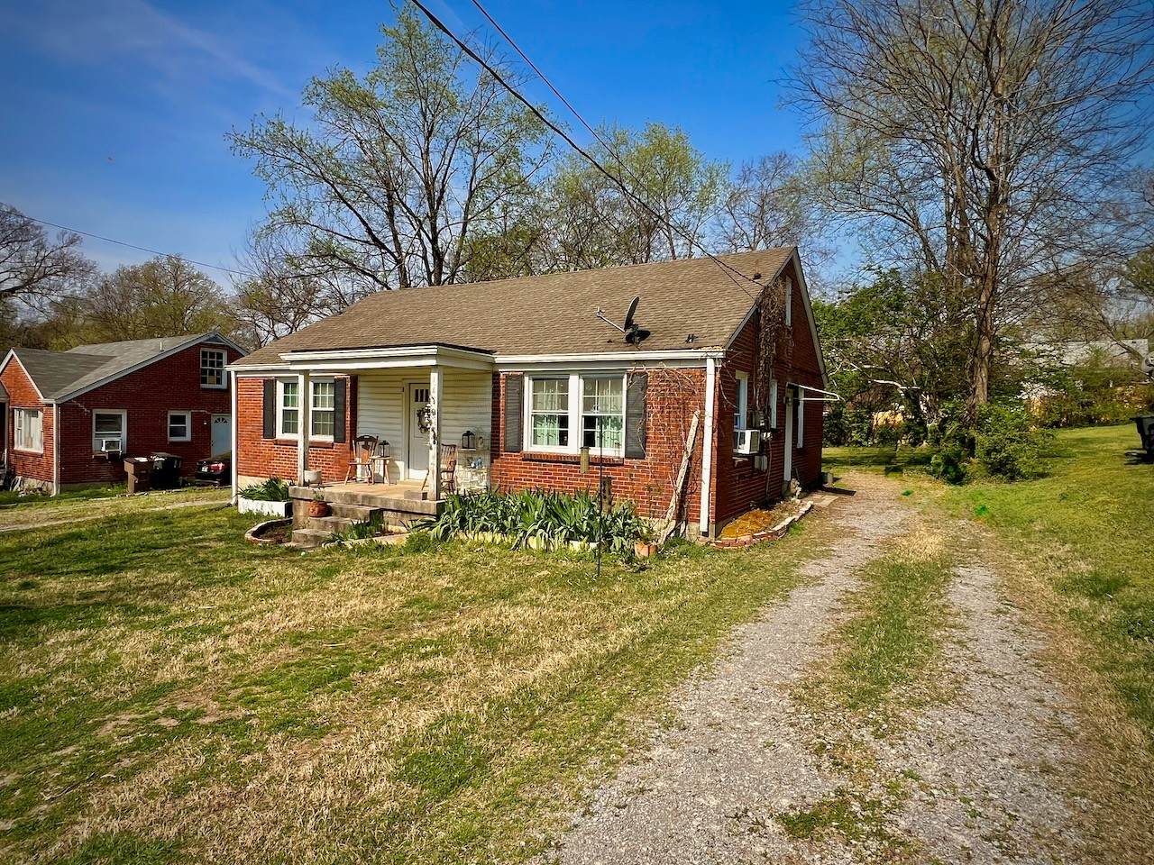 https://bt-photos.global.ssl.fastly.net/nashville/orig_boomver_1_RTC3159976-1.jpg